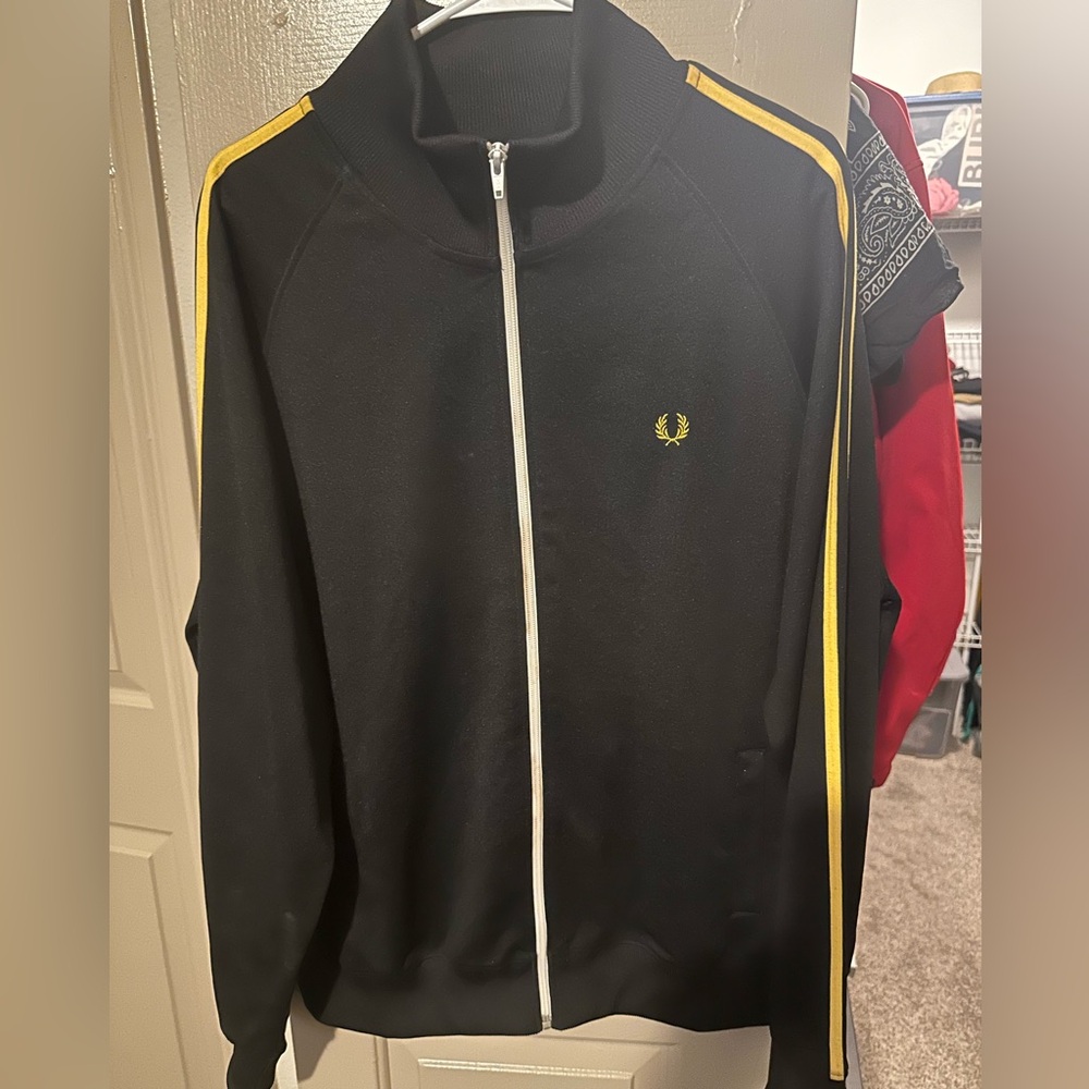 FRED PERRY TRACK JACKET